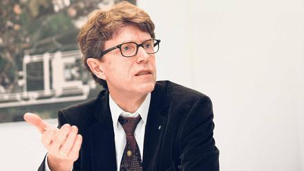 Keine Zeit zum Fliegen. Engelbert Lütke Daldrup, 61, ist seit März 2017 Chef der Flughafengesellschaft. Er selbst fliege vielleicht zehn Mal im Jahr, sagt er. „Ich bin ja nicht als Reisekader hier, sondern um den BER endlich fertig zu machen.“
