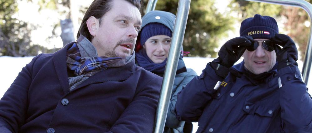 Der ARD-Krimi "Steirerkind" mit den Darstellern Miriam Stein, Hary Prinz (links) und Johannes Zeiler war am Samstag mit 5,5 Millionen Zuschauern nach der "Tagesschau" die meistgesehene TV-Sendung. Das kann jedoch nicht darüber hinwegtäuschen, dass die TV-Sender die jungen Zuschauer immer weniger erreichen.