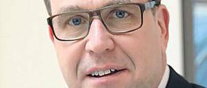 Allee und hopp? Brandenburg ist das Bundesland, in dem es – gemessen an der Einwohnerzahl – die meisten Verkehrstoten gibt. Und die meisten Alleen hat es auch.