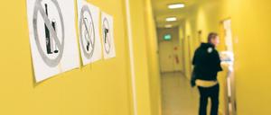 Unterschlupf. Am Donnerstag stellte die Berliner Kältehilfe ihre Bilanz des Winters vor. Von November bis Ende März bot sie 1264 Schlafplätze an, unter anderem in der Seestraße. Es waren insgesamt so viele Plätze wie noch nie in den letzten 28 Jahren.