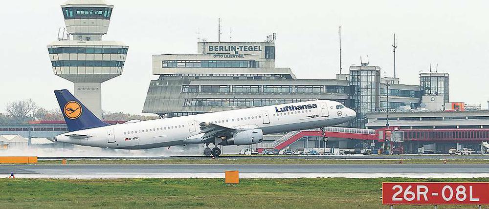 Veraltet. Dennoch stimmten im vergangenen Jahr 56 Prozent der Berliner für den Erhalt des Airports.