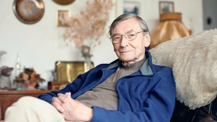 Lebenslange Begeisterung. Astrophysiker Hans Oleak hat an der Universität Potsdam diverse Phänomene des Kosmos erforscht. Über die Urania vermittelte er sein Wissen aus der Sternenwelt auch einem Laienpublikum.