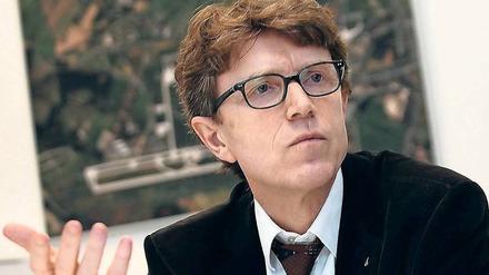 Der letzte Versuch. Seit einem Jahr ist Flughafenchef Engelbert Lütke Daldrup im Amt. In die Schönefelder Pannenbaustelle hat er Ordnung gebracht. Das kommt an – obwohl er den Eröffnungstermin deutlich verschieben musste.