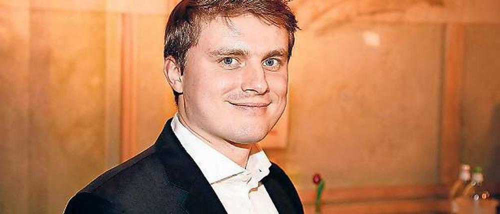 Schick statt sportlich. Christian Poser bei der Olympia-Verabschiedung.