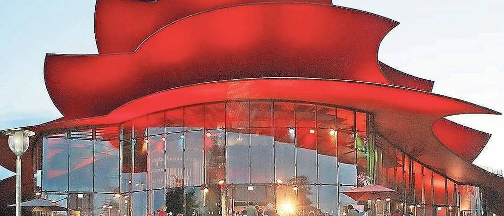 Viel zu feiern. Im Sommer gibt es in Potsdam an fast jedem Wochenende Feste wie die Stadt für eine Nacht in der Schiffbauergasse. Diese Ballung könnte ein Grund dafür sein, warum es bei einigen Feiern zu wenig Besucher gibt.