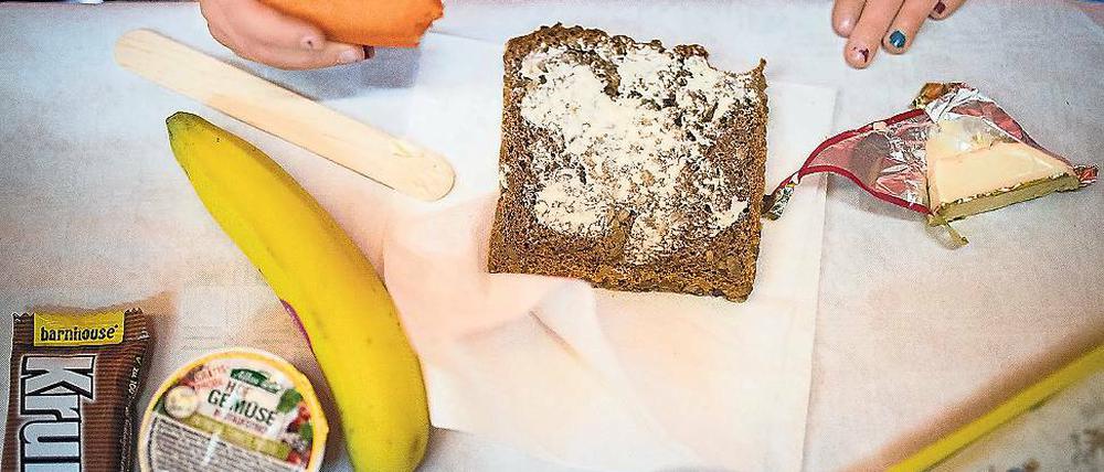 Satt im Unterricht. 750 Schüler sollen ein kostenloses Frühstück bekommen.