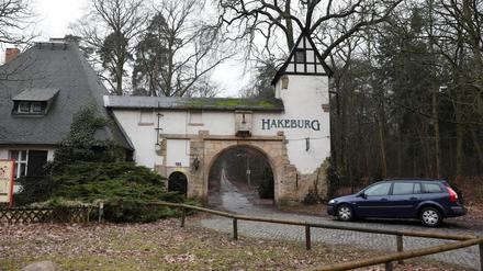 Eingang zur Hakeburg.
