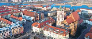Die Stadt Frankfurt (Oder), hier die Innenstadt mit der Marienkirche.