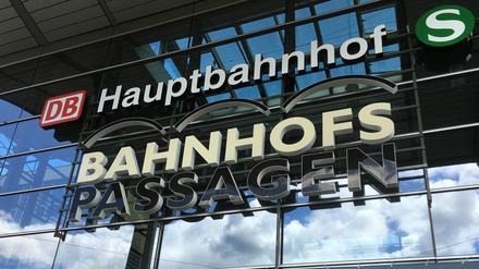 Eine Schlägerei ereignete sich am Samstagabend am Potsdamer Hauptbahnhof.