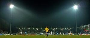 Platzverweis für Nulldrei? Der Regionalverband fordert die umstrittene Strafzahlung vom SV Babelsberg 03 ein. Reagiert der Club nicht, soll es schwerwiegende Konsequenzen geben.