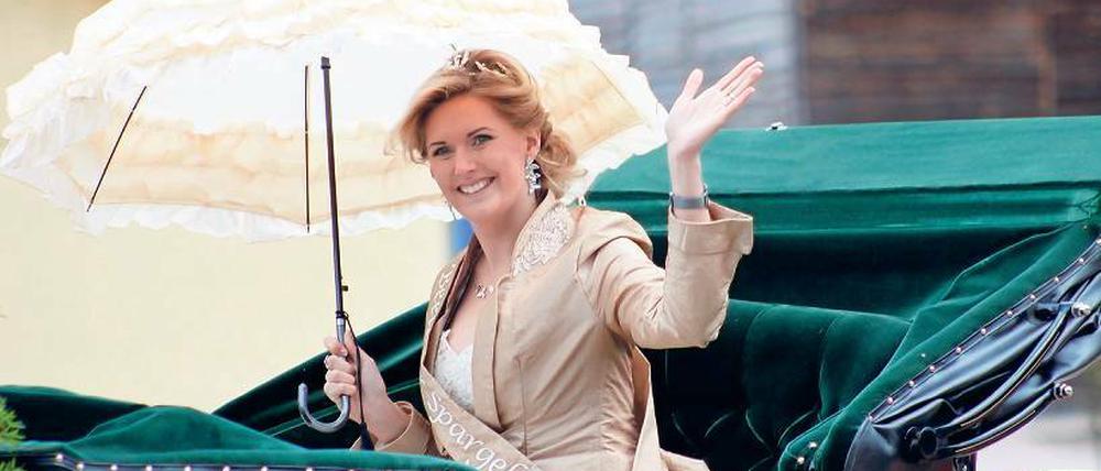 Die Amtsinhaberin. Bis Anfang April ist Nicole Hahn Spargelkönigin.