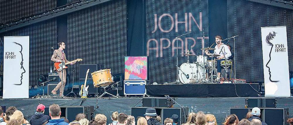 Großer Auftritt. Gewinnerband John Apart beim Stadtwerkefest 2017.