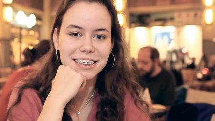 Blick nach vorn. Sophie Frohnauer (15) macht sich viele Gedanken über die Zukunft der Welt. Ihr Roman spielt im Jahr 2031 – eine Dystopie mit Hoffnungsschimmer.