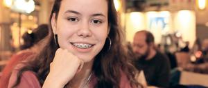 Blick nach vorn. Sophie Frohnauer (15) macht sich viele Gedanken über die Zukunft der Welt. Ihr Roman spielt im Jahr 2031 – eine Dystopie mit Hoffnungsschimmer.