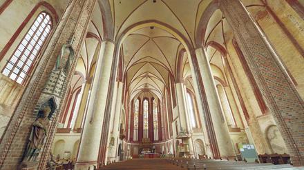 Kulturgut. Neun Prunksärge in der Wunderblutkirche.
