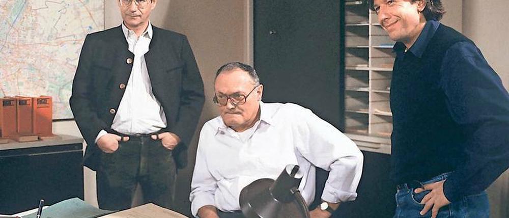 Anfangs hieß die „Soko München“ noch „Soko 5113“. Mit dabei die Schauspieler Wilfried Klaus (v.l.n.r.), Werner Kreindl und Bernd Herzsprung.