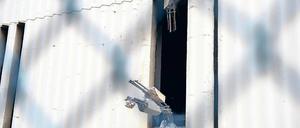 Filmreif. Den vier Gefangenen gelang die Flucht durch einen Belüftungsschacht – mit Hilfe eines Hammers und eines Trennschleifers.