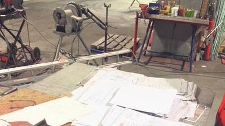 Fix und fertig. So sieht es auf der – weiterhin ziemlich unordentlichen – Baustelle in Schönefeld gerade aus. Das Foto wurde vergangene Woche von Rainer Genilke, CDU-Abgeordneter aus Brandenburg, im BER-Zulieferbereich bei einer Besichtigung gemacht. Er sagt: „Ich glaube nicht daran, dass der BER im Herbst 2020 eröffnen kann.“