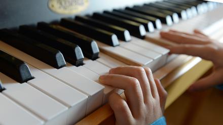 Das Hospiz aus Herrmannswerder braucht ein neues Klavier.