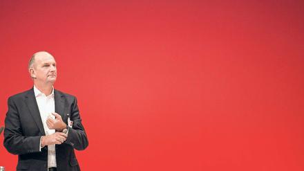 Angezählt. Für Brandenburgs Ministerpräsident und SPD-Landeschef Dietmar Woidke war die Absage der Kreisreform kein Befreiungsschlag. Nun hat er an neuen Fronten zu kämpfen – auch in der eigenen Partei.