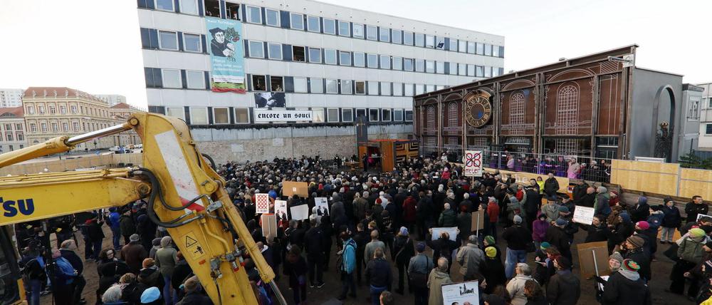 Mit einem Gottesdienst wurde der Baustart für den Turm der Garnisonkirche gefeiert.