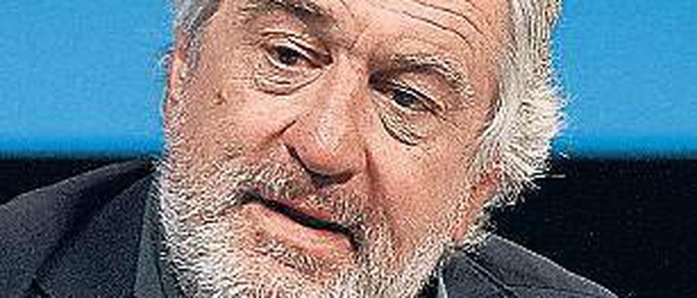 Robert de Niro is waiting