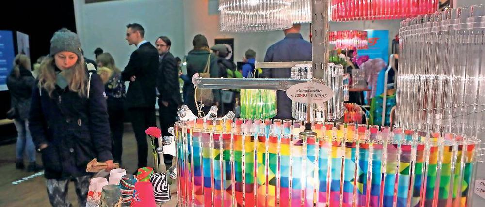 Mal was Neues. Bei den Brandenburger Designtagen gibt es viel zu entdecken: zum Beispiel neue Lampen. Die Kreativszene soll sich auf dem Event präsentieren und vernetzen. Archiv