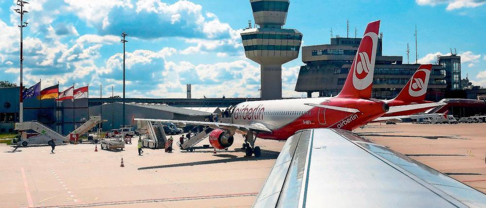 Gesetzestreu. Die Flughafengesellschaft Berlin Brandenburg pocht auf die Beschlusslage, wonach Tegel sechs Monate nach BER-Eröffnung geschlossen wird.