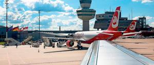 Gesetzestreu. Die Flughafengesellschaft Berlin Brandenburg pocht auf die Beschlusslage, wonach Tegel sechs Monate nach BER-Eröffnung geschlossen wird.