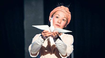 Bilder aus Papier. Die Schauspielerin Noriko Seki in „Kyo Shu“.