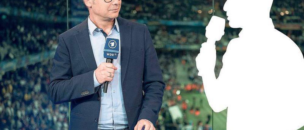 Kommt Bastian Schweinsteiger? Nachfolger von Mehmet Scholl als ARD-Experte an der Seite von Matthias Opdenhövel (links) könnte wieder ein Ex-Bayern-Profi werden.