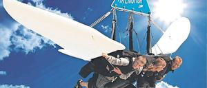 Sehnsuchtsorte. Wie in jedem Jahr ist auch 2017 ein Künstler mit einem Song zum Thema Freiheit beim Teltower Stadtfest dabei – in diesem Jahr ist Purple Schulz mit „Sehnsucht“ angekündigt. Neu ist die Attraktion „AirEmotion“, bei der man mithilfe eines Krans Teltow aus der Vogelperspektive entdecken kann.