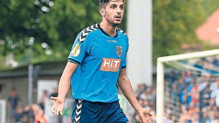 Rolle rückwärts. Nach der vergangenen Saison verließ Erdal Akdari den SVB, heuerte dann in der Türkei an. Nun hat es ihn aber doch wieder an den Babelsberger Park gezogen.