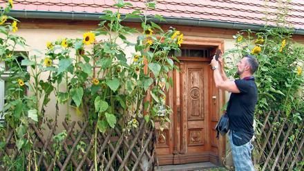 Blühende Gärten. Beim 11. Tag der offenen Höfe in Teltow konnten Besucher in aller Ruhe die Altstadt besichtigen – wie das Mattauschhaus in der Alten Potsdamer Straße.