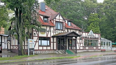 Abschied und Neuanfang. Generationen von Stahnsdorfern feierten in der Waldschänke Taufen, Hochzeiten und Betriebsfeste. Nun muss Familie Lassotta aus gesundheitlichen Gründen kürzer treten. Die Gemeinde hat das Gebäude bereits als potentiellen Standort für ihr Bürgerhaus ins Auge gefasst.