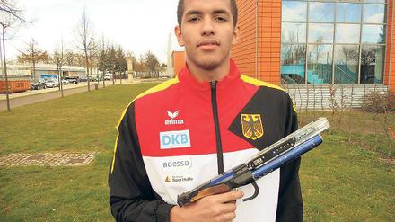 Feuer frei. Der 19-jährige Marvin Dogue ist Weltrekordhalter.