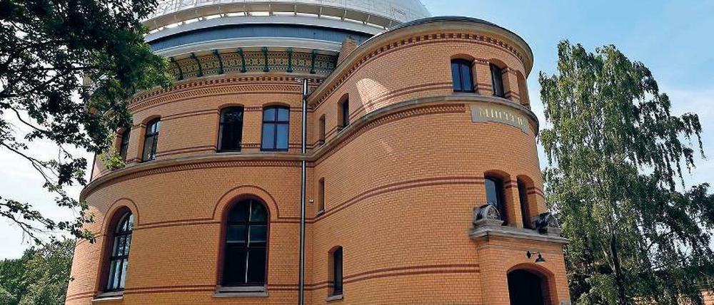 Neue Fassade: Das Gebäude des Großen Refraktors wurde saniert.