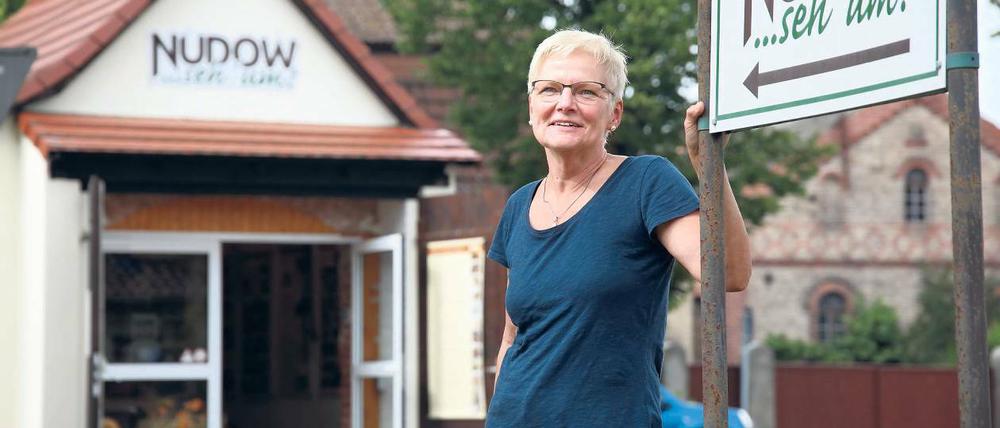 Zusammen für Nudow. Monika Fürstenberg ist eine der Initiatorinnen des Nudow-Seh-Ums. Sie schätzt den Gemeinschaftsgeist im Ort, der auch Museum möglich macht.