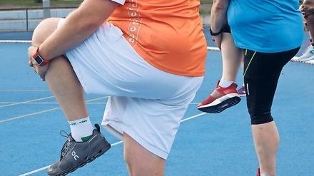 Großer Schritt in die richtige Richtung. Ein Gefühl für Körper und Bewegung bekommen, Halt und Balance finden, Kräftigung von Körper, Geist und Seele – das sind Ziele und Inhalte des Big-Step-Programms.