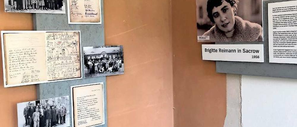 Neues in alten Räumen. Auch Brigitte Reimann weilte im Schloss Sacrow.