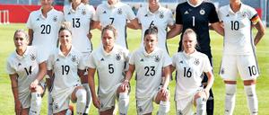 Sie ist mittendrin. Svenja Huth vor dem Testspiel gegen Brasilien.