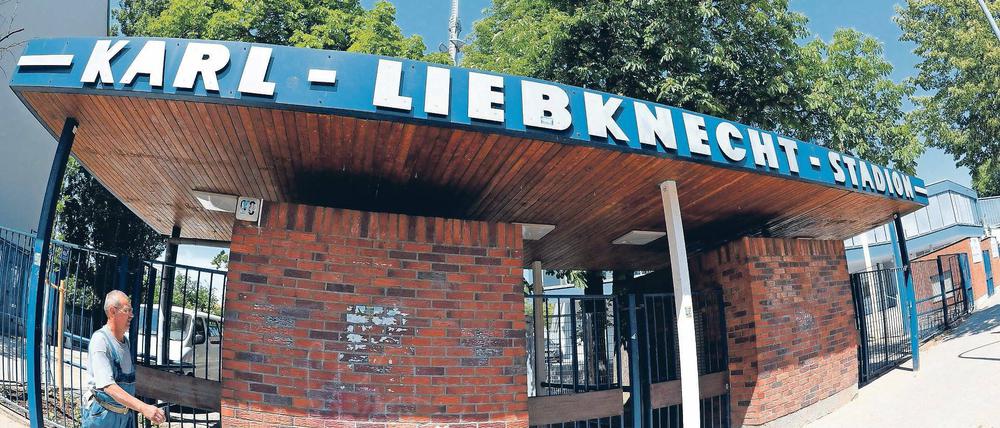 Das Stadion ist sicher. Eine mögliche Zwangsvollstreckung des Karl-Liebknecht-Stadions haben die Potsdamer Stadtverordneten abgewendet.