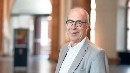 Streitfall Garnisonkirche. ZZF-Chef Martin Sabrow meint, man solle nur den Kirchturm bauen.