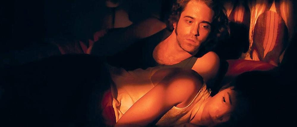 Liebe gefährlich. „Past Life“ von Avi Nesher ist eine der Entdeckungen, die das diesjährige Jüdische Filmfestival bietet: Es geht um Schwestern, Musik – und die Liebe. Das Festival eröffnet am Samstag im Hans Otto Theater mit der deutschen Erstaufführung von „Die Geschichte der Liebe“.
