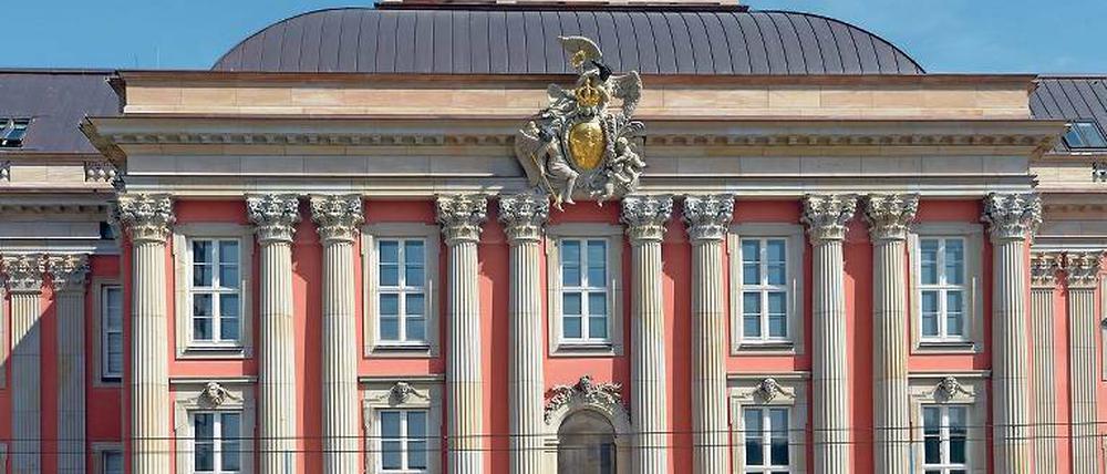 Zu Besuch. Der Landtag lädt zum Tag der offenen Tür.