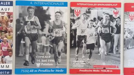 Laufende Geschichte in Bildern. Die Anfangsjahre der Preußischen Meile sind dank der Info-Hefte dokumentiert, die es für die ersten Auflagen des Internationalen Sparkassenlaufes noch gab. Am Freitag kommender Woche, am 30. Juni, wird der Jubiläumslauf starten.