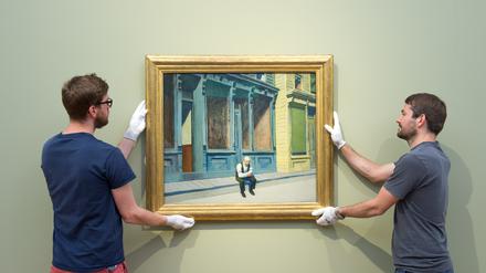 "Sunday, 1926" des US-amerikanischen Künstlers Edward Hopper ist in der neuen Ausstellung im Museum Barberini zu sehen.