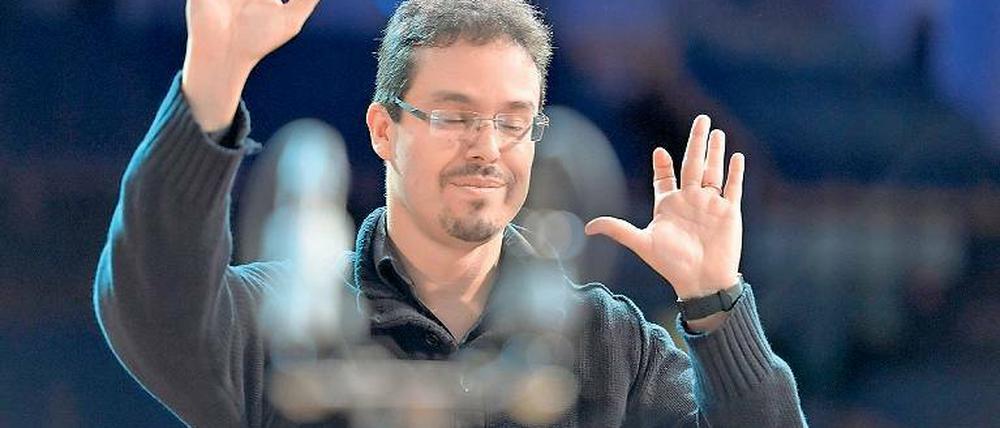 Kenner der Alten Musik. Der Argentinier Leonardo García Alarcón.