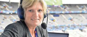 Unsere Frau in Moskau. Reporterin Claudia Neumann berichtet fürs ZDF live vom Confed Cup. Champions-League-Spiele hingegen wandern wohl ins Pay-TV.