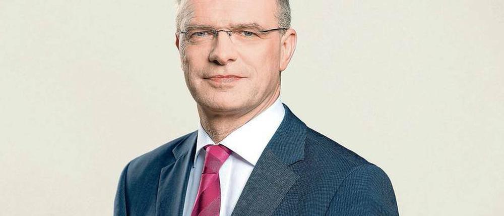 Stefan Raue ist trimedialer Chefredakteur des Mitteldeutschen Rundfunks und will Intendant des Deutschlandradios werden.